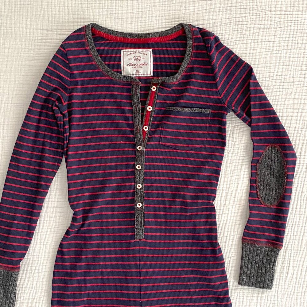 Abercrombie & Fitch One Piece Pajamas (XS) - Picture 3 of 12